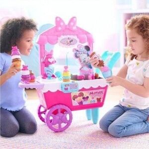 Disney Junior Minnie Mart cart